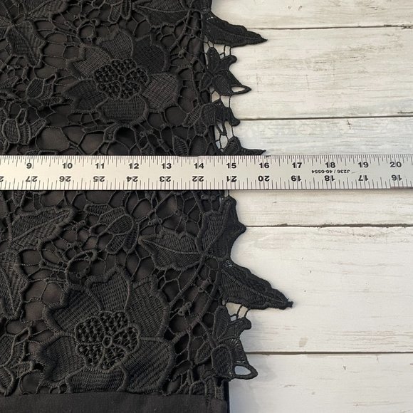 AMERICAN EAGLE‎ LACEY SKIRT - Picture 4 of 5